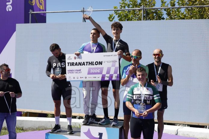 Adrenalin, Sport und Feststimmung beim Tiranathlon am Farka-See.