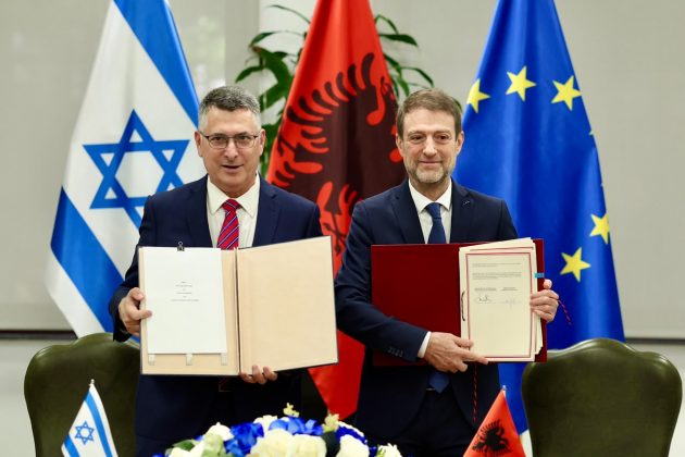 Hoxha empfängt seinen israelischen Amtskollegen, Kooperationsabkommen unterzeichnet