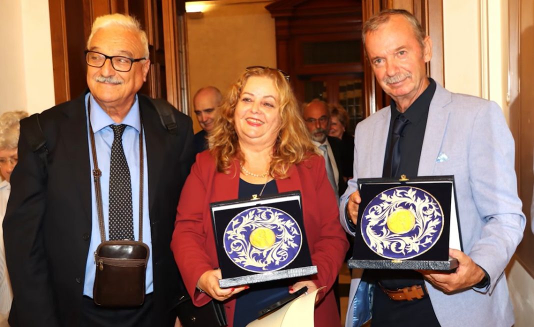 Albanischer Journalist Artur Nura mit internationalem Exzellenzpreis in Rom ausgezeichnet