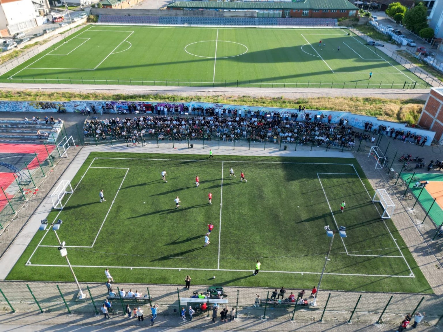 Das Presevo-Tal begrüßt das Projekt der FSHF zum Bau von zwei Sportplätzen