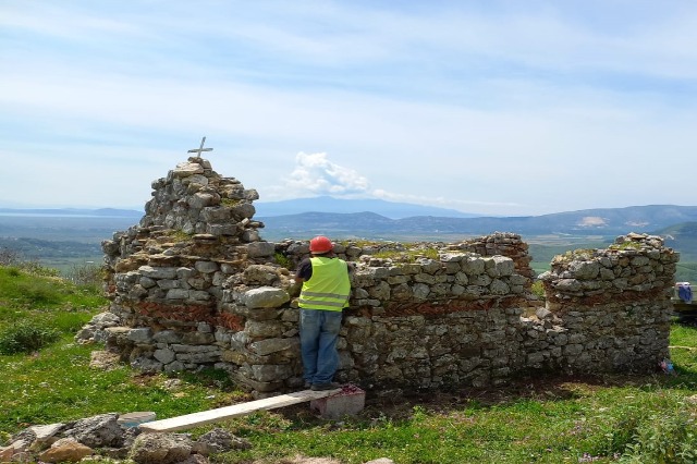 The restoration of the church of Shën Mëhill in Kostar of Finiq