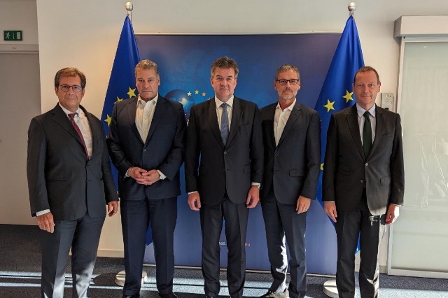 Tensions in Kosova, Lajçak gives details from the meeting with the diplomats of France, Germany and Italy