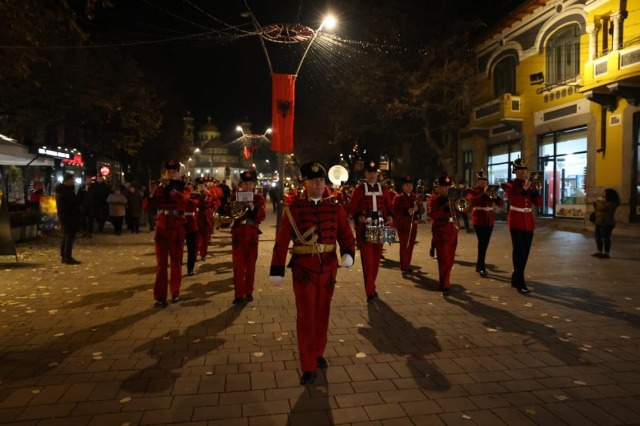 Military musical bands of Albania, the USA and Great Britain celebrate in Korça