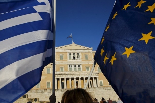 Greece’s veto against Albania falls, the EU drafts the letter to start negotiating the chapters