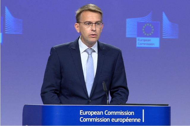 EC spokesperson says the new draft is balanced and European