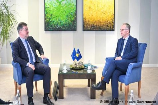 DW Analysis: The differences are huge. No progress in the dialogue on the dinar issue