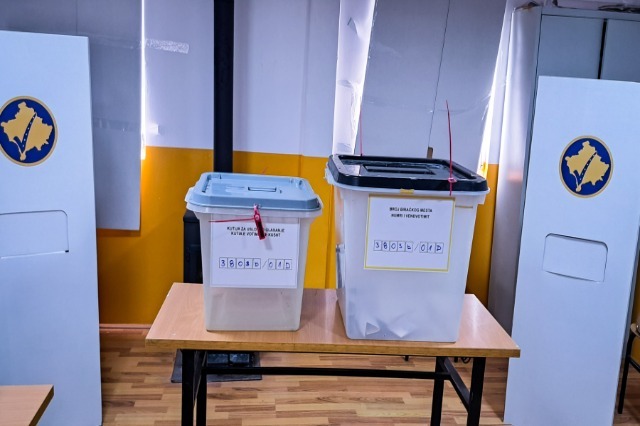 Voting in 4 municipalities in the north of Kosovo for the early elections was closed without incident