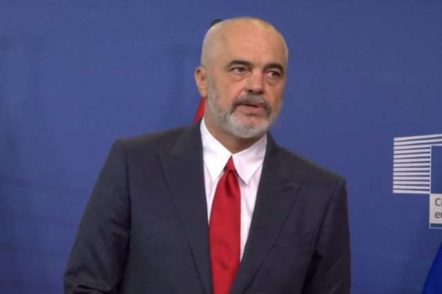 The tense situation in the north of Kosovo; Rama reacts for the first time