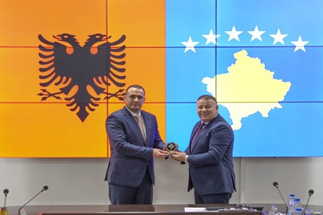 Albanian State Police Chief Ilir Proda Makes First Official Visit to Kosovan Police