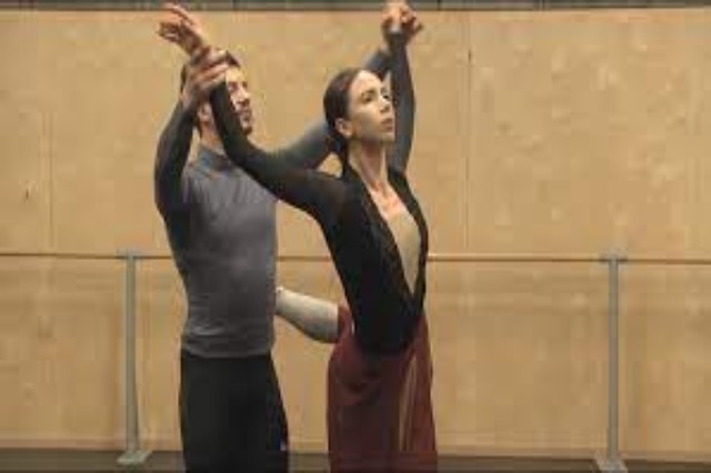 Picone, the Italian ballet master in ‘Opera’: I adore Albania! On stage again with Angelo, Adela Muçollari, a ‘Giselle’ like Carla Fracci!