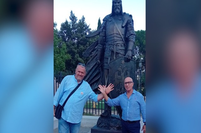 Monument to Gjergj Kastrioti Unveiled in Hora of Arbëresh 536 Years After Town’s Founding