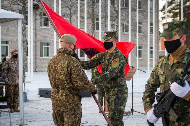 Albanian contingent takes control of the NATO mission bordering Russia