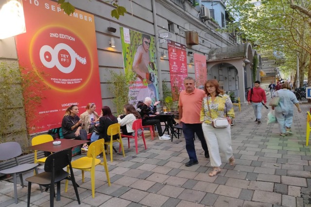 A masterclass for young filmmakers was conducted in Tirana by the renowned British director Mike Figgis