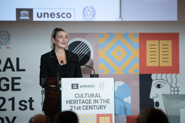 Minister Elva Margariti at the UNESCO conference on “Cultural heritage in the century XXI”