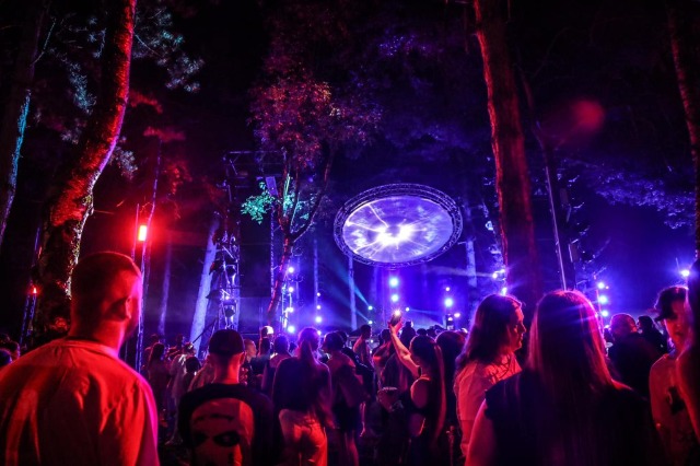 “Lumina Electronik” debuts in Korçë, offering electronic music and adrenaline for tourists