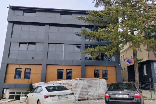 Kosovo Closes Parallel Serbian Institutions in Coordinated Operation