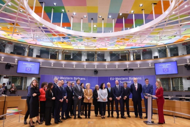 EC on the Growth Plan: Half of the Funds Will Be Used for Infrastructure, Transport, and Digitalization