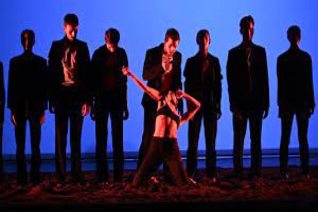 Opera House brings the contemporary ballet “Humus” to ancient Durrës