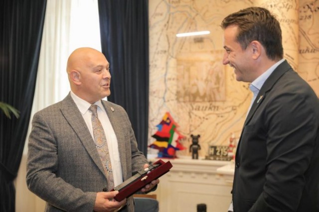 Mayor Veliaj received the head of the Commune of Gjakova, Ardian Gjini