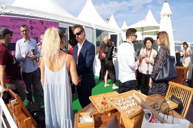 Cannes/ Creative Industry Agency kicks off talks on the first projects with the American and Asian film industry to shoot in Tirana