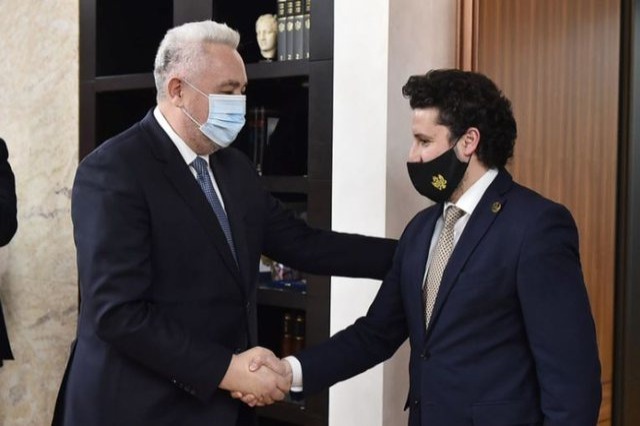 Tensions in Montenegro, the Prime Minister called on protesters not to offend Albanians