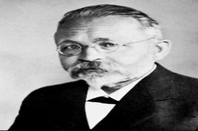 In memoriam of the prominent Danish albanologist Holger Pedersen