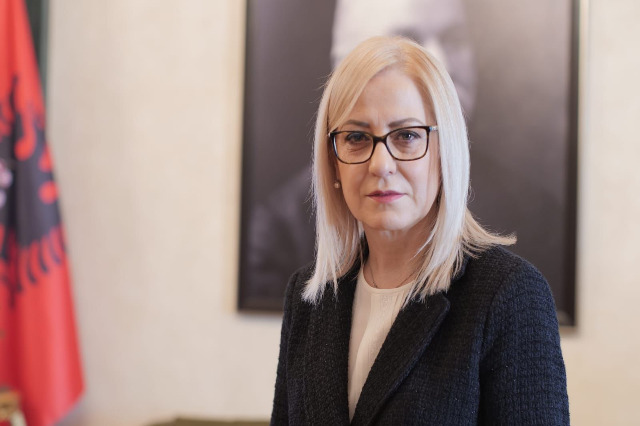 Nikolla congratulates the 53rd anniversary of the establishment of the University of Prishtina