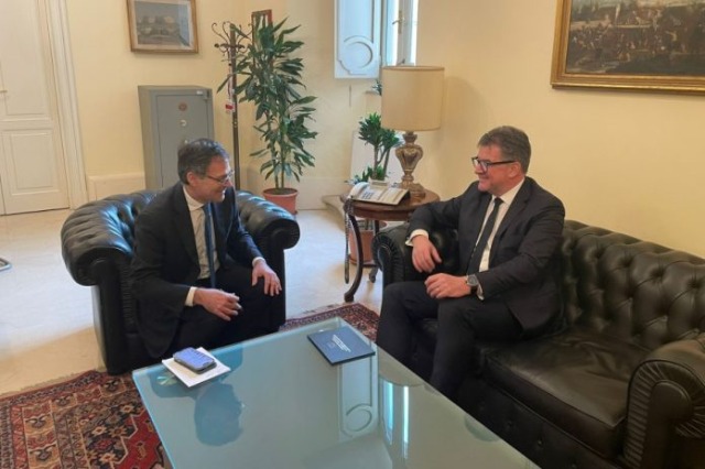 Lajčák Stresses Urgency of Normalizing Kosovo-Serbia Relations