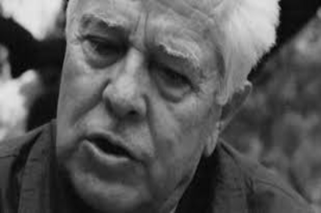 Fatos Arapi, a well-known poet and songwriter