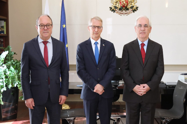 The Prime Minister of Bulgaria welcomes Gjinushi: The Balkans has the potential to become a leader in science and technology