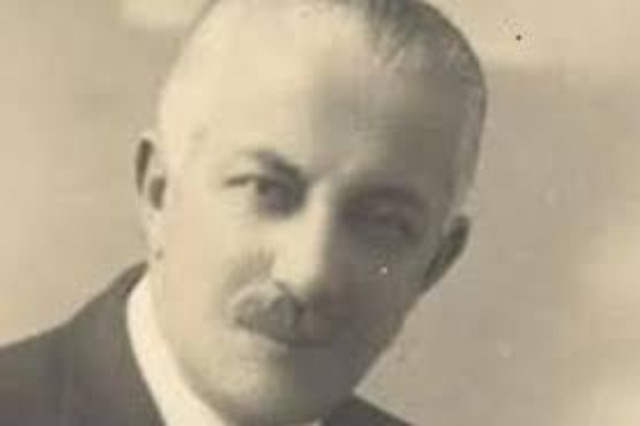 The Albanian composer and politician, Lec Kurti, is commemorated