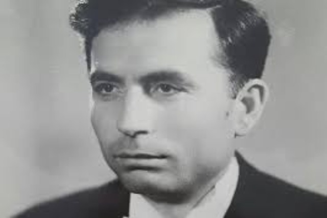 Albanian acclaimed conductor, Mustafa Krantja