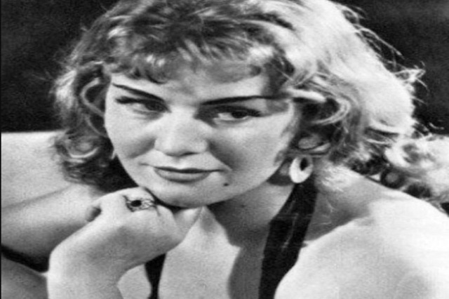 Tinka Kurti, Legendary Figure in Albanian Cinema, Celebrates 92nd Birthday