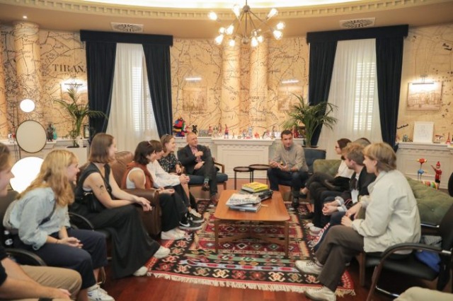 Veliaj receives a group of students from Poland: Cooperation between the youth of the two countries