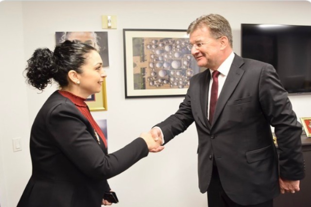 Kosovo-Serbia dialogue/ Lajçak meets Osmani in New York: Urgent need for concrete solutions