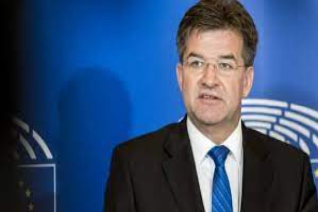 No progress in the meeting of Kosovo-Serbia delegations with the EU Commissioner for the Kosovo-Serbia dialogue Laj√ßak