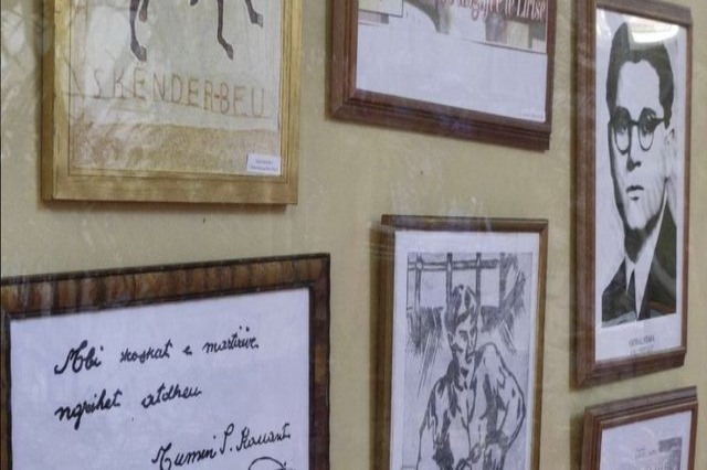 Over 300 Wartime Artworks Unveiled at National Cultural Week Exhibition