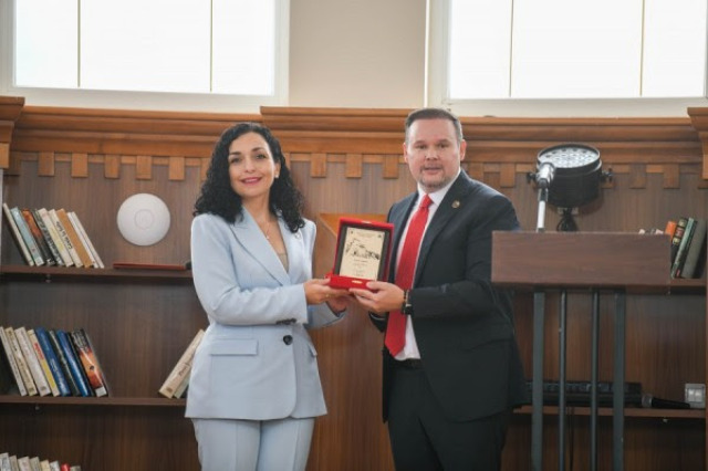 President Osmani esteemed with the prestigious title of ‘Patron of the Castle,’ the highest honor in the city of Berat