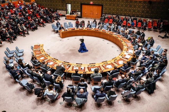 The UN Security Council discusses the report on Kosova