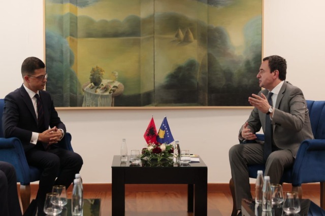 Meeting with PM Kurti in Kosova: Vengu Highlights Enhanced Defense Cooperation