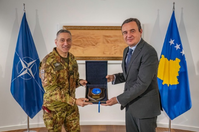 KFOR Commander Meets with Kurti: Working to Reduce Actions Leading to Tensions