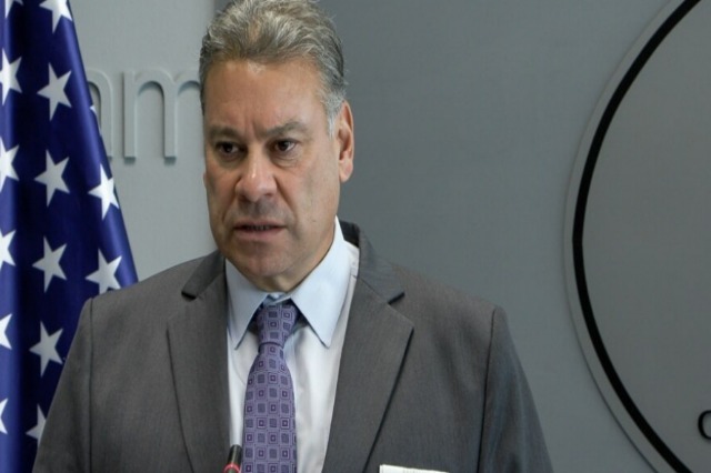 Escobar: Kosova and Serbia should be flexible to find a consensus on license plates before November 21