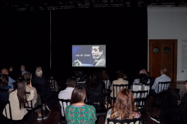 “‘I am on tour,’ a documentary featuring rare footage about the ‘People’s Artist’ Pandi Raidhi, is being showcased