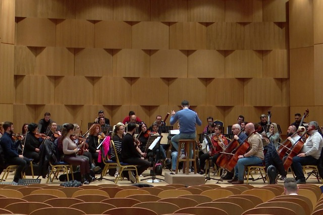 RTSH Symphony Orchestra, a concert featuring music by Barber and Tchaikovsky