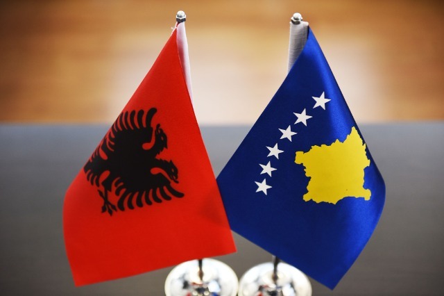 Education agreement between Albania and Kosovo enters into force, scholarships and 1 thousand euros for students