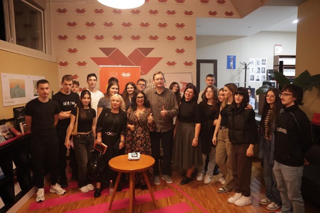 German Author Clemens Meyer Engages with Albanian Readers at the National Center for Books and Reading