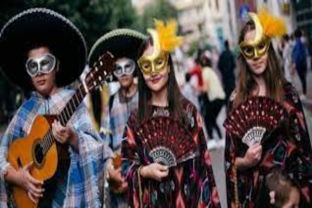 Carnival Festival with the parade of 400 costumes opens tourist season in Korça