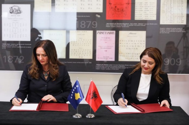 Joint decision Albania-Kosova, unified text of the Albanian language for the Diaspora