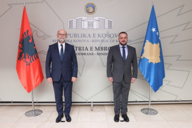 Kosovo Minister of Defense, Ejup Maqedonci welcomed the Albanian ambassador to the Republic of Kosovo, Petrit Malaj