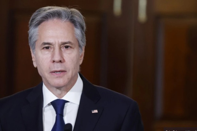 Blinken urges Kosova and Serbia to reduce tensions, while condemning the attacks on KFOR